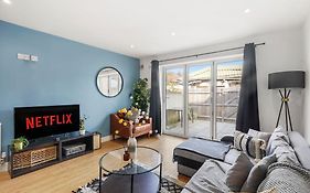Modern Bristol Abode - Parking And Garden